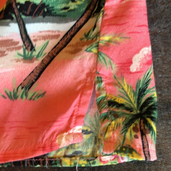 Women’s size medium Gloria Vanderbilt button down shirt island theme - Picture 5 of 7